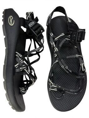 Chaco ZX/2 Black White Hiking Sandals size 8 Outdoor Camping Hiking